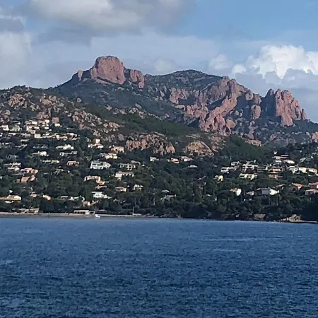 Le Dramont, Sea View, Pool, 4-5 People, Air Conditioning , Wi-fi Apartment Saint-Raphael (Var)