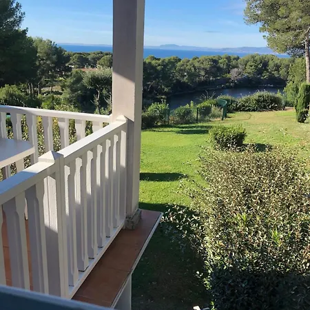 Apartment Le Dramont, Sea View, Pool, 4-5 People, Air Conditioning , Wi-fi *